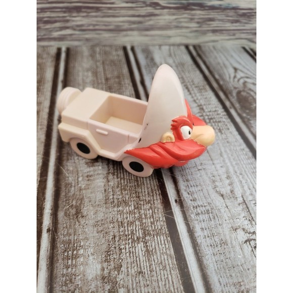Arby’s WB Looney Tunes Character Car Yosimite Sam's Rackin Frackin Wagon - Picture 2 of 5